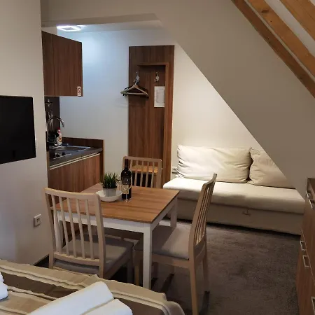 Snow White Апартаменты *