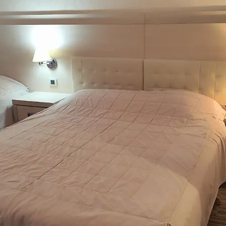 Snow White Апартаменты