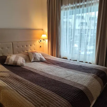 Апартаменты Snow White